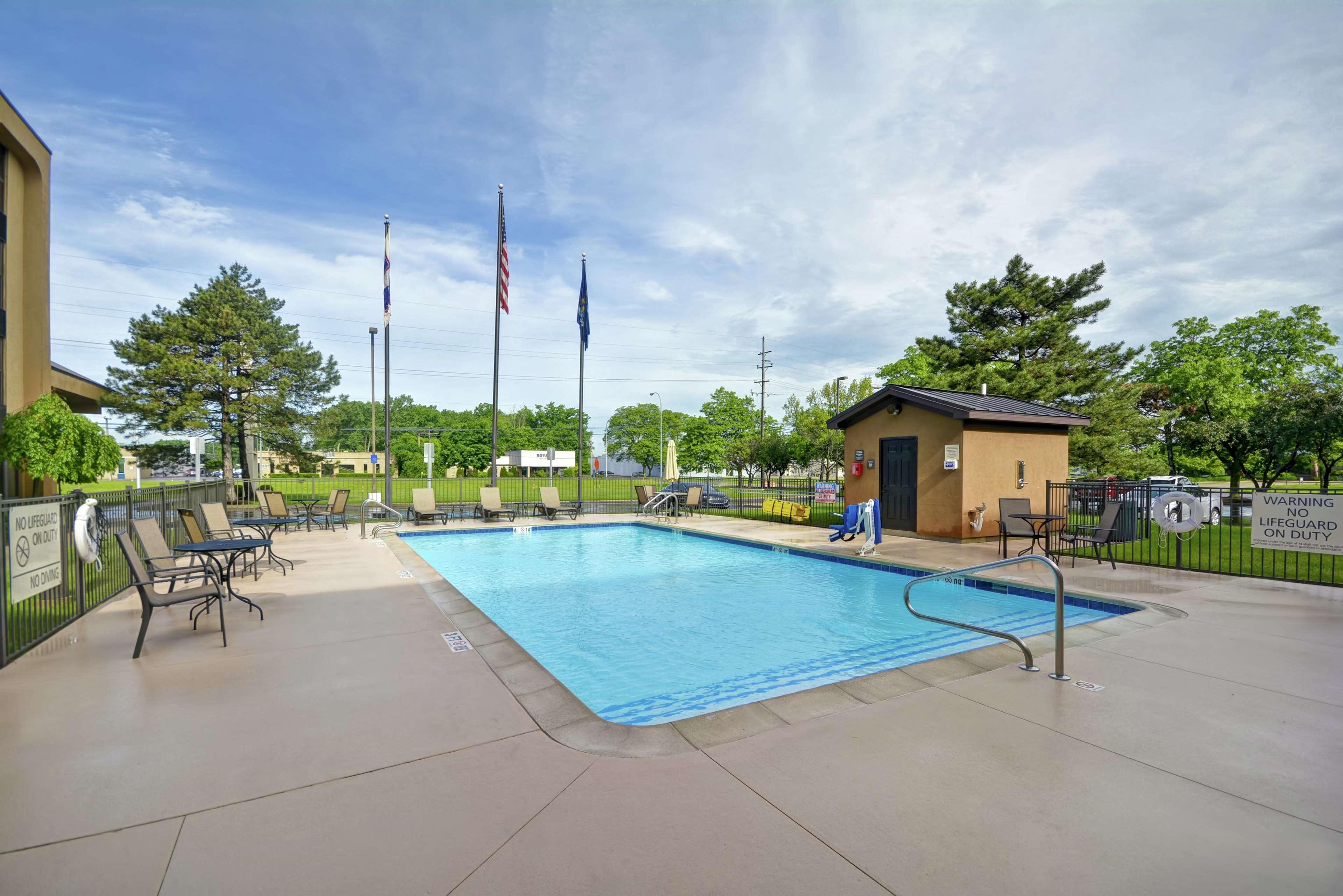 Hampton Inn Detroit Madison Heights South Troy מראה חיצוני תמונה