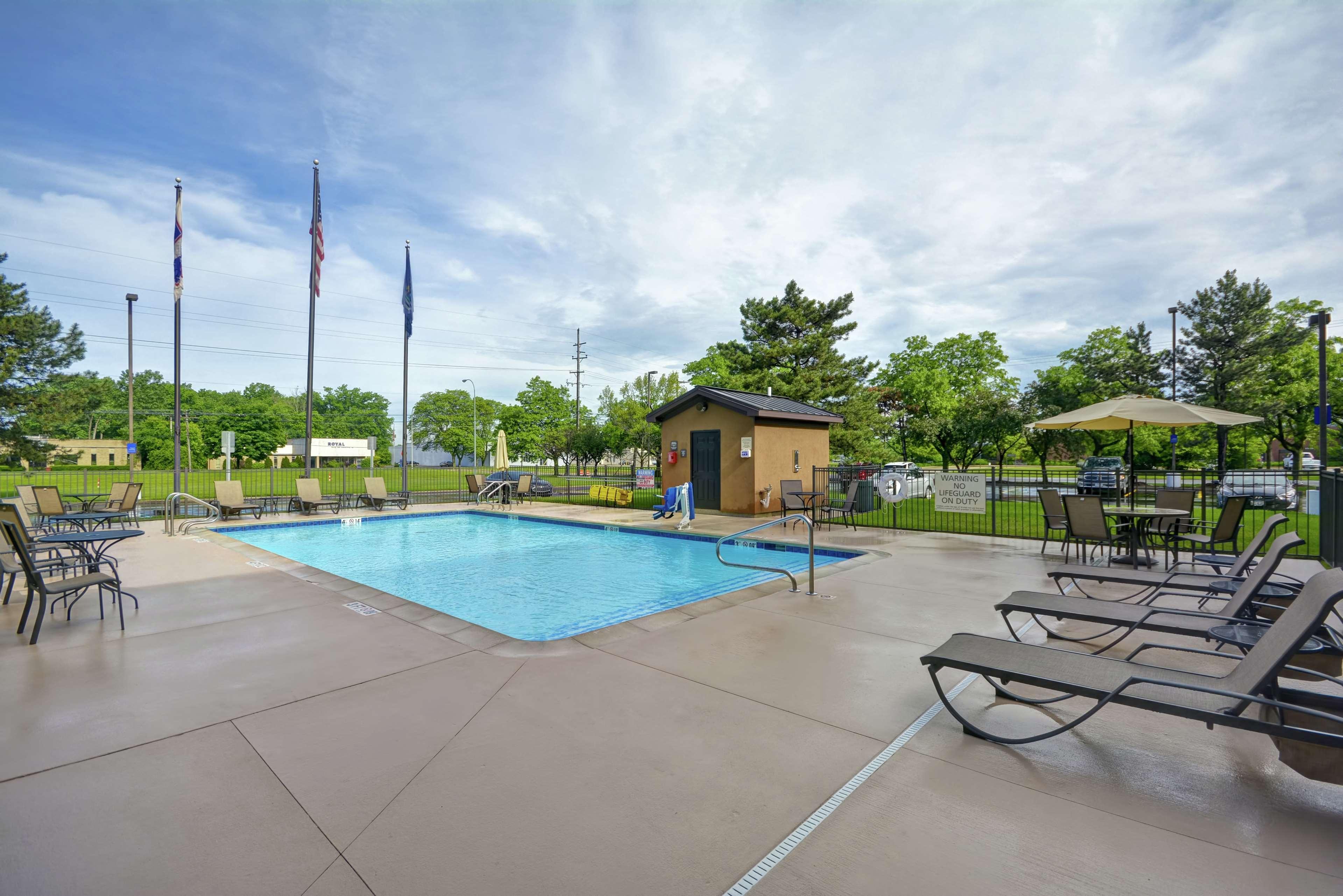 Hampton Inn Detroit Madison Heights South Troy מראה חיצוני תמונה